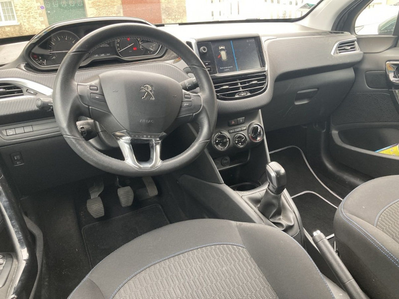 Photo 5 de l'offre de PEUGEOT 208 1.2 PURETECH 82CH STYLE 5P à 11990€ chez ATCA 61