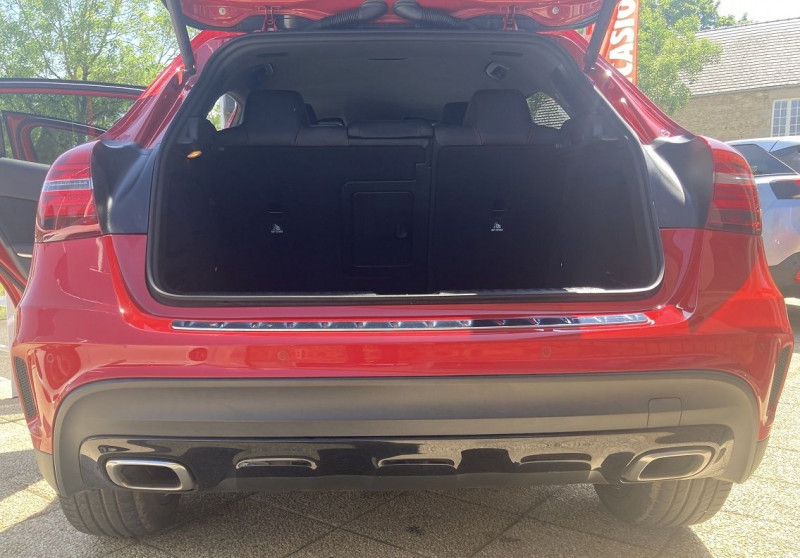 Photo 8 de l'offre de MERCEDES-BENZ CLASSE GLA 200 D FASCINATION 7G-DCT à 28990€ chez ATCA 61