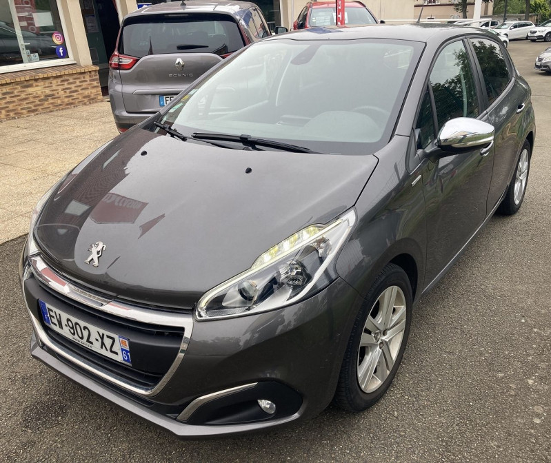 Peugeot 208 1.2 PURETECH 82CH STYLE 5P Essence GRIS F Occasion à vendre