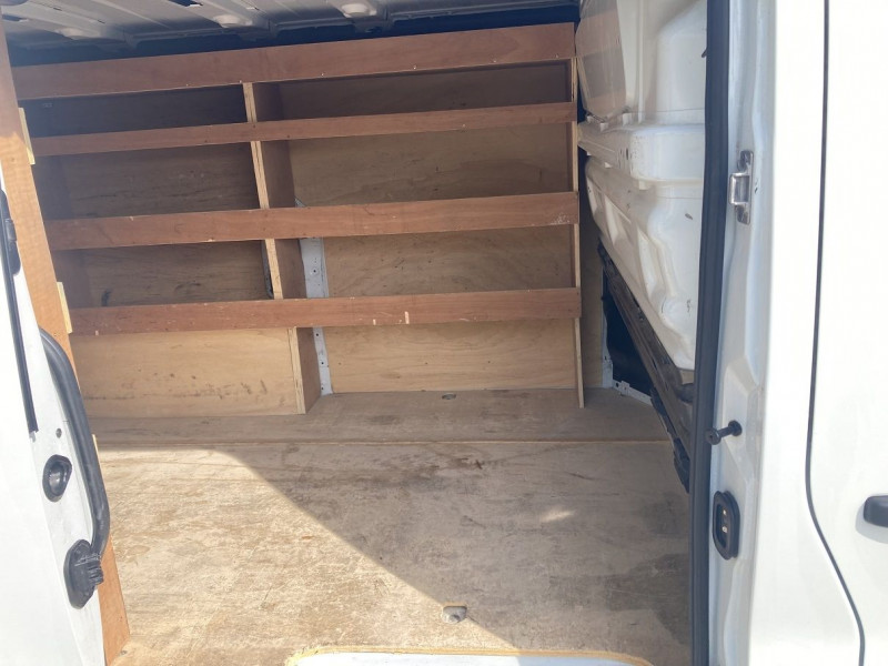 Photo 3 de l'offre de NISSAN NV300 FG L1H1 2T8 1.6 DCI 125CH S/S N-CONNECTA à 19990€ chez ATCA 61