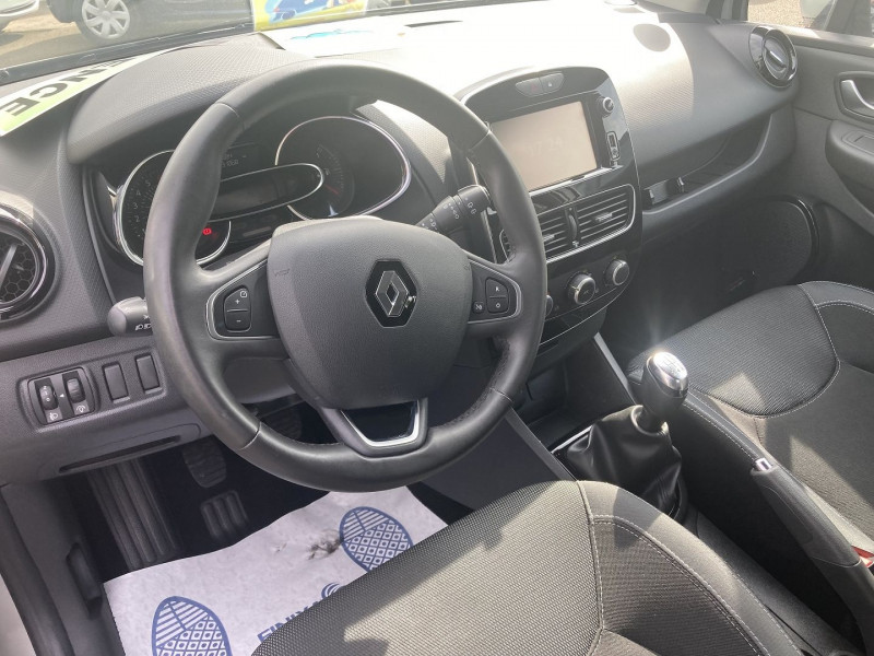 Photo 6 de l'offre de RENAULT CLIO IV 1.2 16V 75CH ZEN 5P à 10990€ chez ATCA 61