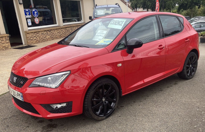 Seat IBIZA 1.2 TSI 110CH FR Essence ROUGE Occasion à vendre