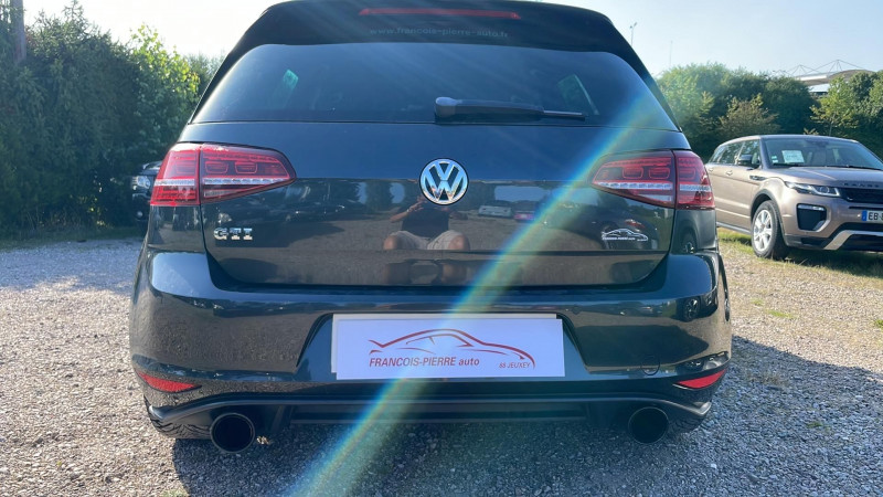 Photo 3 de l'offre de VOLKSWAGEN GOLF VII 2.0 TSI 220CH BLUEMOTION TECHNOLOGY GTI 12CV 5P à 20990€ chez François-Pierre automobiles
