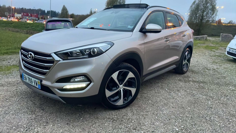 Hyundai TUCSON 1.7 CRDI 115CH CREATIVE 2WD Diesel BEIGE Occasion à vendre