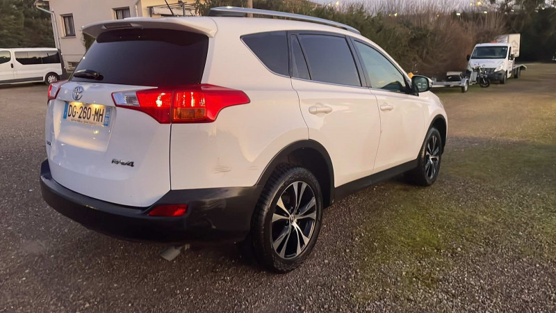 Photo 2 de l'offre de TOYOTA RAV4 124 D-4D LIFE 2WD à 14000€ chez François-Pierre automobiles