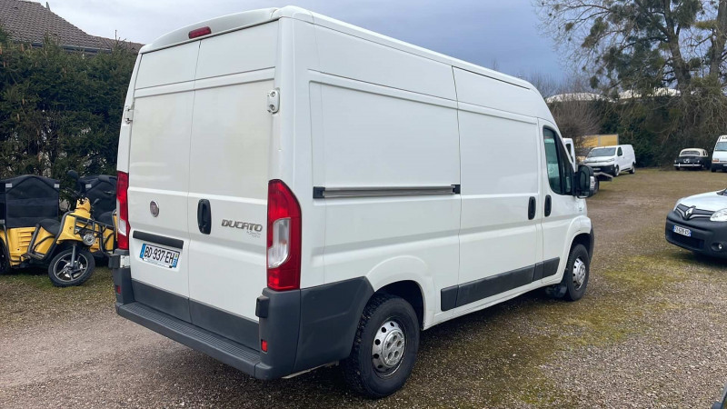 Photo 2 de l'offre de FIAT DUCATO FG 3.5 LH2 2.3 MULTIJET 16V 120CH PACK CD CLIM à 8000€ chez François-Pierre automobiles