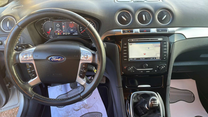 Photo 3 de l'offre de FORD GALAXY 2.0 TDCI 140CH FAP TITANIUM à 8900€ chez François-Pierre automobiles