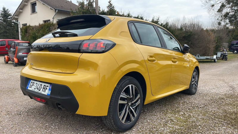 Photo 3 de l'offre de PEUGEOT 208 1.2 PURETECH 100CH S&S ACTIVE à 12900€ chez François-Pierre automobiles