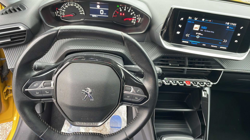 Photo 6 de l'offre de PEUGEOT 208 1.2 PURETECH 100CH S&S ACTIVE à 12900€ chez François-Pierre automobiles
