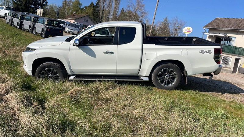 Photo 2 de l'offre de MITSUBISHI L200 2.2 DI-D 150CH CLUB CAB EVAP ISC INTENSE à 21900€ chez François-Pierre automobiles