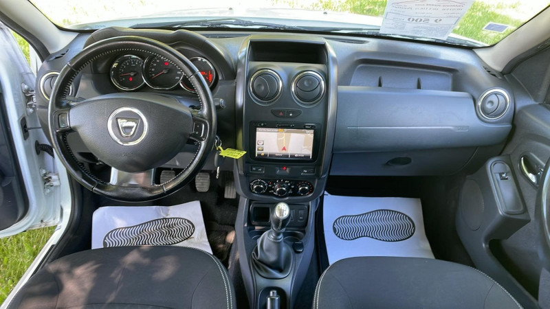Photo 4 de l'offre de DACIA DUSTER 1.5 DCI 110CH PRESTIGE 4X2 à 9500€ chez François-Pierre automobiles