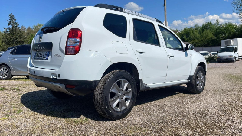 Photo 2 de l'offre de DACIA DUSTER 1.5 DCI 110CH PRESTIGE 4X2 à 9500€ chez François-Pierre automobiles