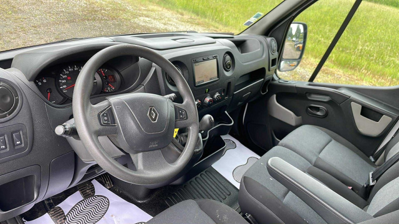 Photo 4 de l'offre de RENAULT MASTER III FG F3500 L2H2 2.3 DCI 145CH ENERGY CONFORT EURO6 à 12000€ chez François-Pierre automobiles