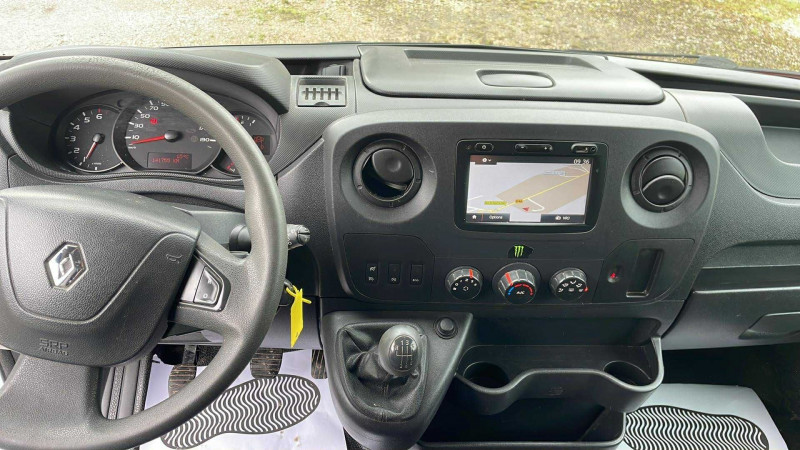 Photo 3 de l'offre de RENAULT MASTER III FG F3500 L2H2 2.3 DCI 145CH ENERGY CONFORT EURO6 à 12000€ chez François-Pierre automobiles
