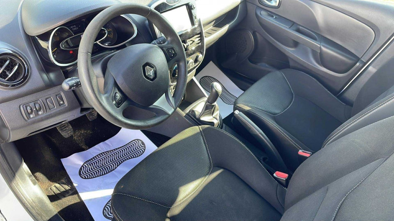 Photo 9 de l'offre de PEUGEOT EXPERT FG STANDARD 2.0 BLUEHDI 180CH S&S PREMIUM EAT8 à 26000€ chez François-Pierre automobiles