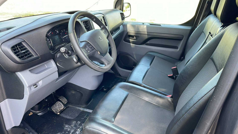 Photo 3 de l'offre de PEUGEOT EXPERT FG STANDARD 2.0 BLUEHDI 180CH S&S PREMIUM EAT8 à 26000€ chez François-Pierre automobiles