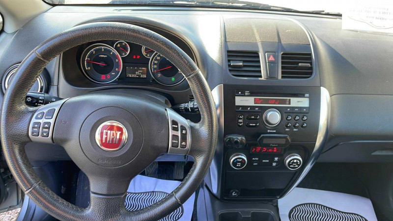 Photo 3 de l'offre de FIAT SEDICI 2.0 MULTIJET 16V 135CH EMOTION 4X4 à 5900€ chez François-Pierre automobiles