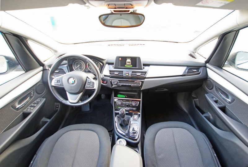 Photo 3 de l'offre de BMW SERIE 2 GRAN TOURER (F46) 218D 150CH LOUNGE + GPS 7PL à 21500€ chez ACCEL' AUTO