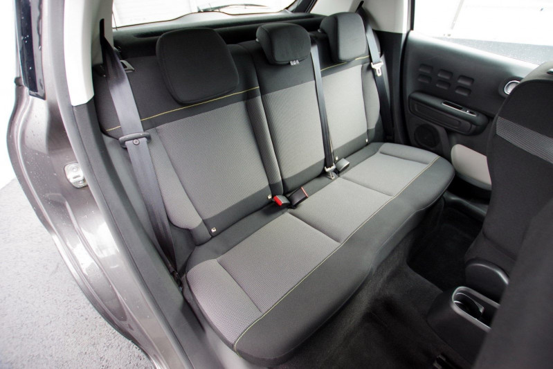 Photo 4 de l'offre de CITROEN C3 PURETECH 110CH SHINE S&S à 13950€ chez ACCEL' AUTO