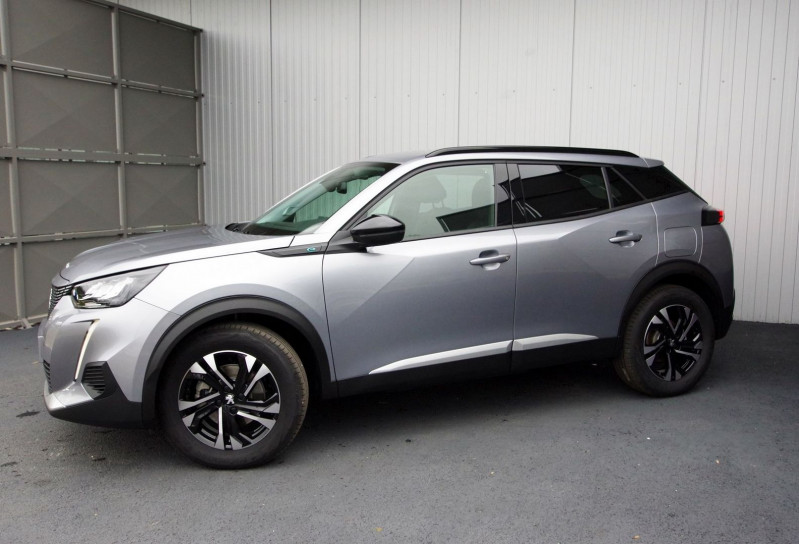 Photo 12 de l'offre de PEUGEOT 2008 -31% E-2008 ALLURE  PACK 136CH ELECTRIQUE à 29900€ chez ACCEL' AUTO