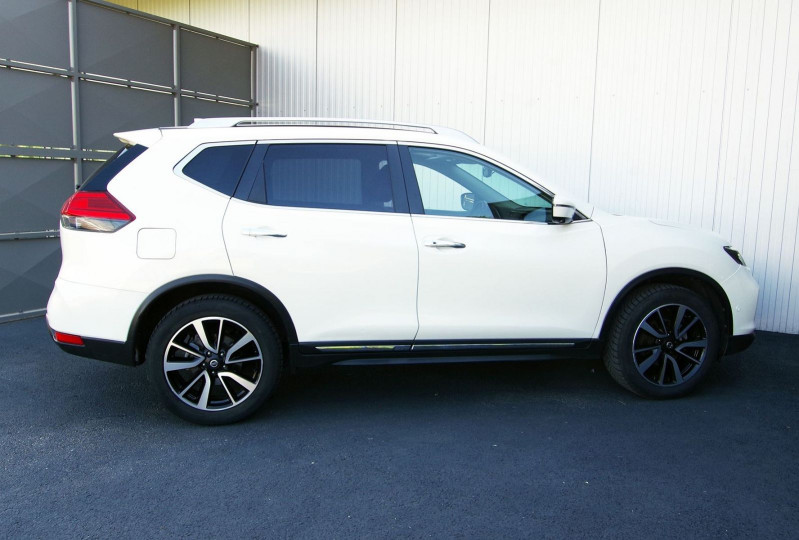 Photo 13 de l'offre de NISSAN X-TRAIL 1.6 DCI 130CH TEKNA XTRONIC à 19500€ chez ACCEL' AUTO