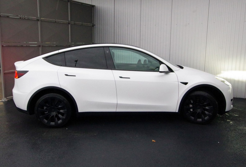 Photo 14 de l'offre de TESLA MODEL Y STANDARD RWD à 35000€ chez ACCEL' AUTO