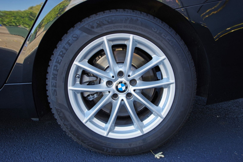 Photo 10 de l'offre de BMW SERIE 5 TOURING (G31) 520 DA 163CH BVA8 à 27400€ chez ACCEL' AUTO
