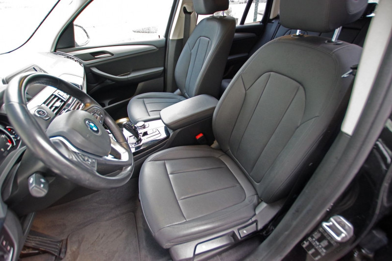 Photo 8 de l'offre de BMW X3 (G01) 2.0 DA SDRIVE18DA BVA8 à 27800€ chez ACCEL' AUTO