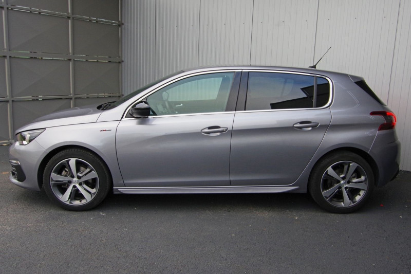 Photo 11 de l'offre de PEUGEOT 308 1.2 PURETECH 130 EAT8 GT LINE à 16500€ chez ACCEL' AUTO