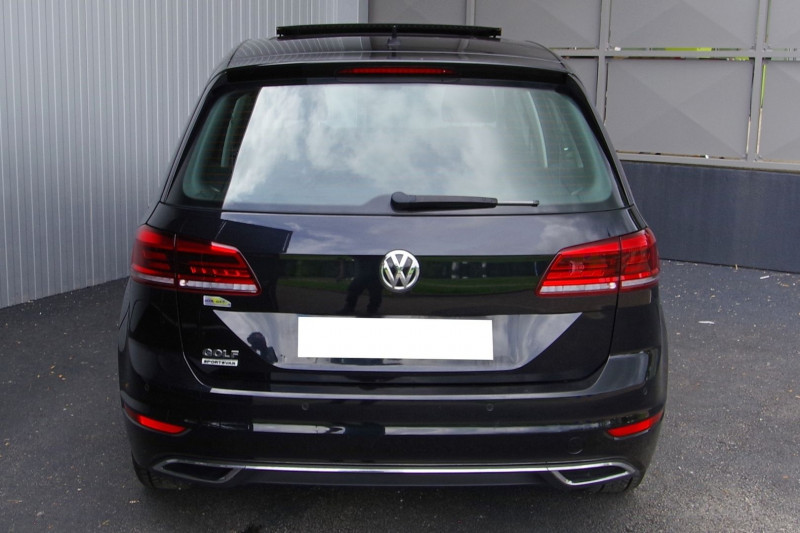 Photo 20 de l'offre de VOLKSWAGEN GOLF SPORTSVAN 1.5 TSI 130CH ACT HIGHLINE à 18500€ chez ACCEL' AUTO