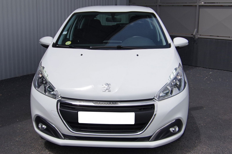 Photo 14 de l'offre de PEUGEOT 208 BLUEHDI 100 ACTIVE BUSINESS 5P à 13980€ chez ACCEL' AUTO