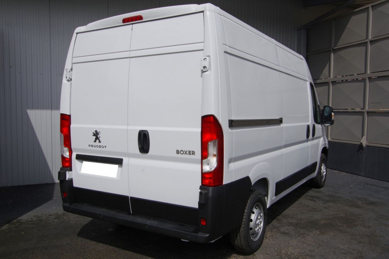 Photo 2 de l'offre de PEUGEOT BOXER FG L2H2 3.5 140CH BLUEHDI S&S à 29990€ chez ACCEL' AUTO