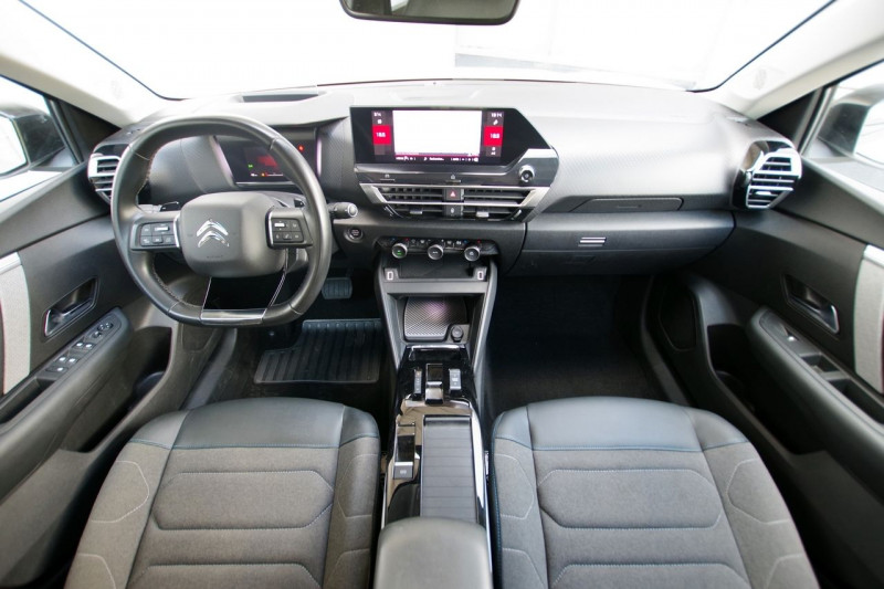 Photo 4 de l'offre de CITROEN C4 BLUEHDI 130CH S&S FEEL PACK BUSINESS EAT8 à 17490€ chez ACCEL' AUTO