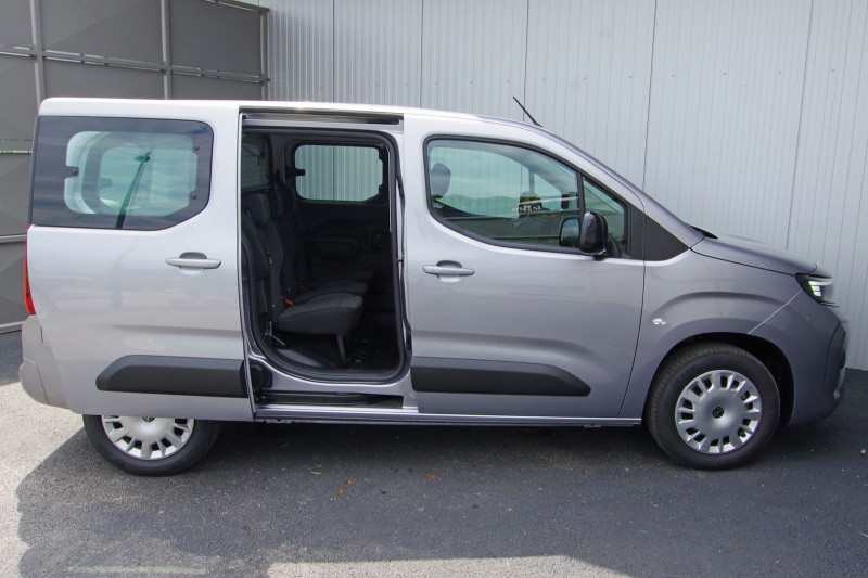 Photo 23 de l'offre de OPEL COMBO LIFE 1.5 BLUEHDI 100CH à 23980€ chez ACCEL' AUTO