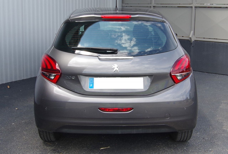 Photo 13 de l'offre de PEUGEOT 208 BLUEHDI 100CH ACTIVE BUSINESS 5P à 12900€ chez ACCEL' AUTO