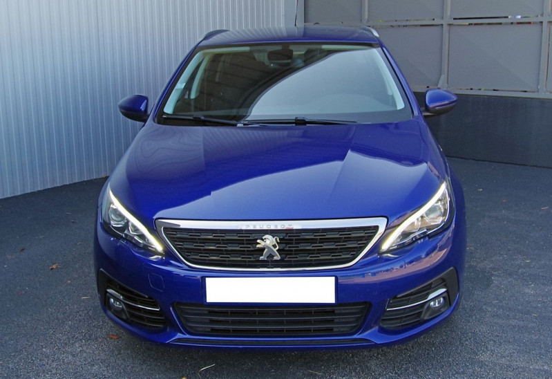 Photo 12 de l'offre de PEUGEOT 308 SW 1.5 BLUEHDI 100CH S&S STYLE à 13990€ chez ACCEL' AUTO