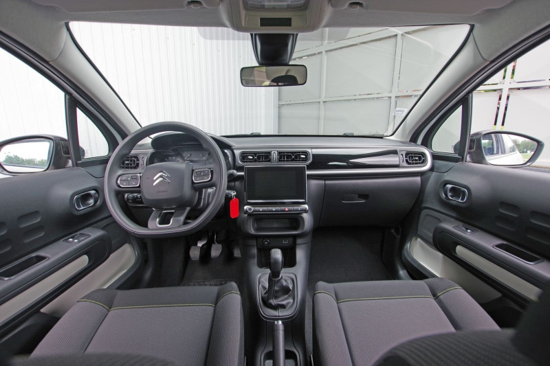 Photo 4 de l'offre de CITROEN C3 1.2 PURETECH 83CH S&S FEEL PACK à 11200€ chez ACCEL' AUTO