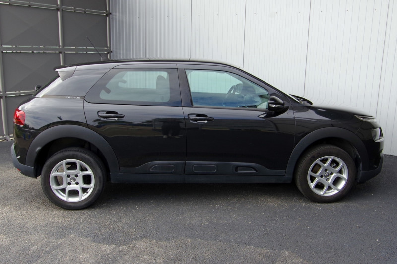 Photo 11 de l'offre de CITROEN C4 CACTUS BLUEHDI 100CH S&S FEEL BUSINESS à 10990€ chez ACCEL' AUTO