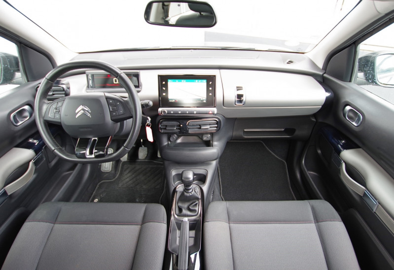 Photo 4 de l'offre de CITROEN C4 CACTUS BLUEHDI 100CH S&S FEEL BUSINESS à 10990€ chez ACCEL' AUTO