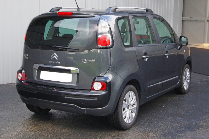 Photo 2 de l'offre de CITROEN C3 PICASSO 1.2 PURETECH 110 à 10980€ chez ACCEL' AUTO