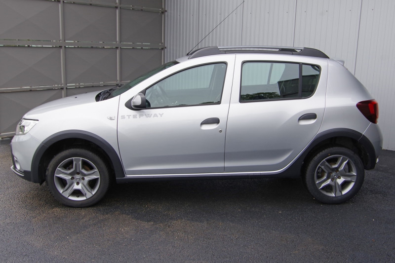 Photo 12 de l'offre de DACIA SANDERO 1.5 DCI 90CH STEPWAY à 11300€ chez ACCEL' AUTO