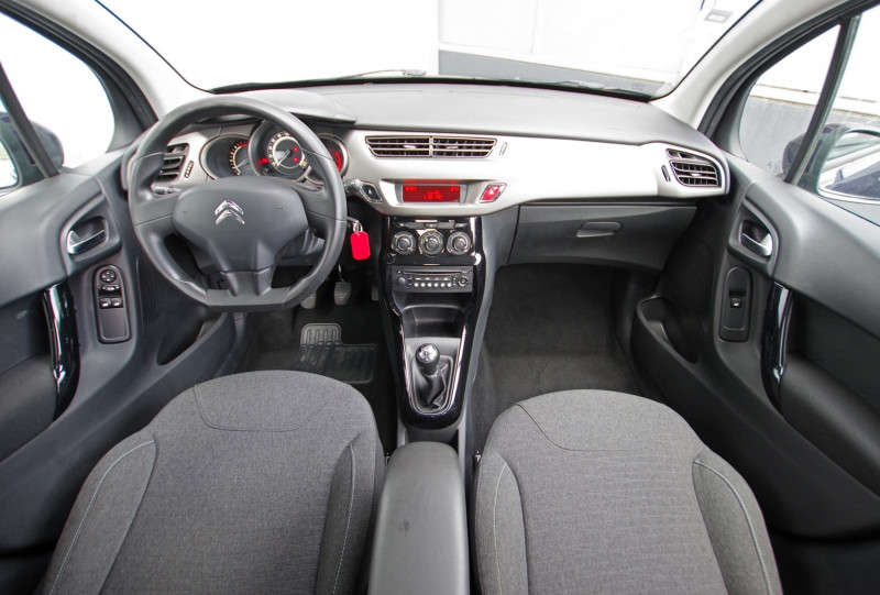 Photo 4 de l'offre de CITROEN C3 1.6 BLUEHDI 75 CONFORT à 9480€ chez ACCEL' AUTO