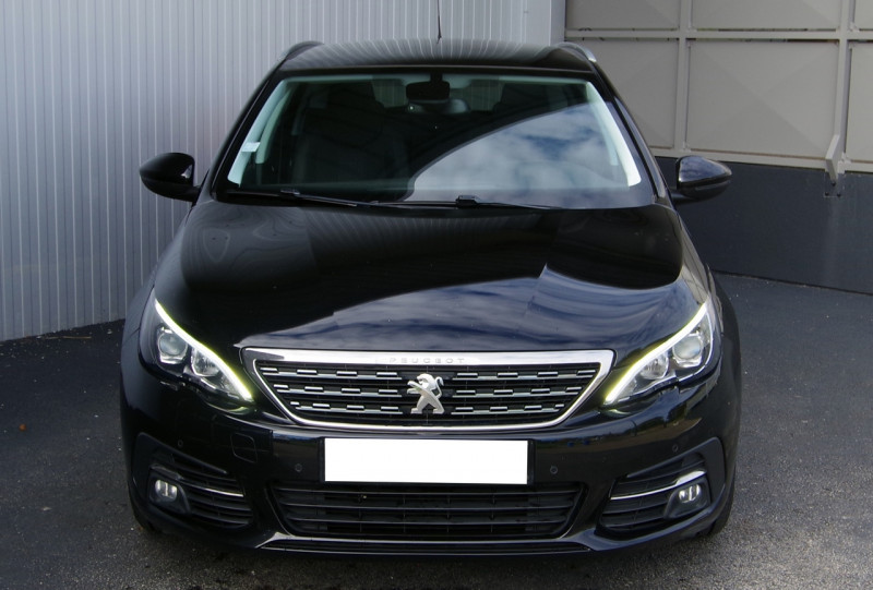 Photo 14 de l'offre de PEUGEOT 308 SW 1.6 BLUEHDI 115CH ALLURE S&S à 13800€ chez ACCEL' AUTO