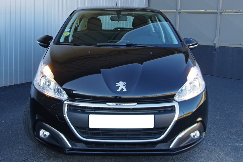 Photo 12 de l'offre de PEUGEOT 208 BUSINESS R 1.5 BLUEHDI 100CH ACTIVE 5P à 9900€ chez ACCEL' AUTO