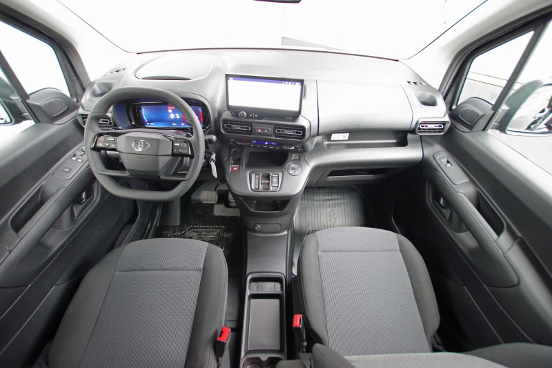 Photo 4 de l'offre de TOYOTA PROACE CITY LONG CABINE APPROFONDIE 1.5L 130 D-4D BVA à 28700€ chez ACCEL' AUTO