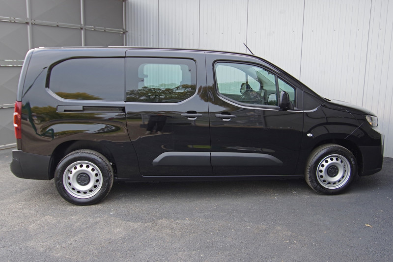 Photo 15 de l'offre de TOYOTA PROACE CITY LONG 1.5 130CH BVA CABINE APPROFONDIE CONFORT à 28700€ chez ACCEL' AUTO