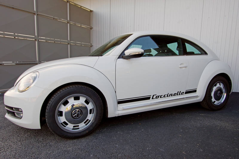 Photo 11 de l'offre de VOLKSWAGEN BEETLE COCCINELLE 1.2 TSI 105CH VINTAGE à 11900€ chez ACCEL' AUTO