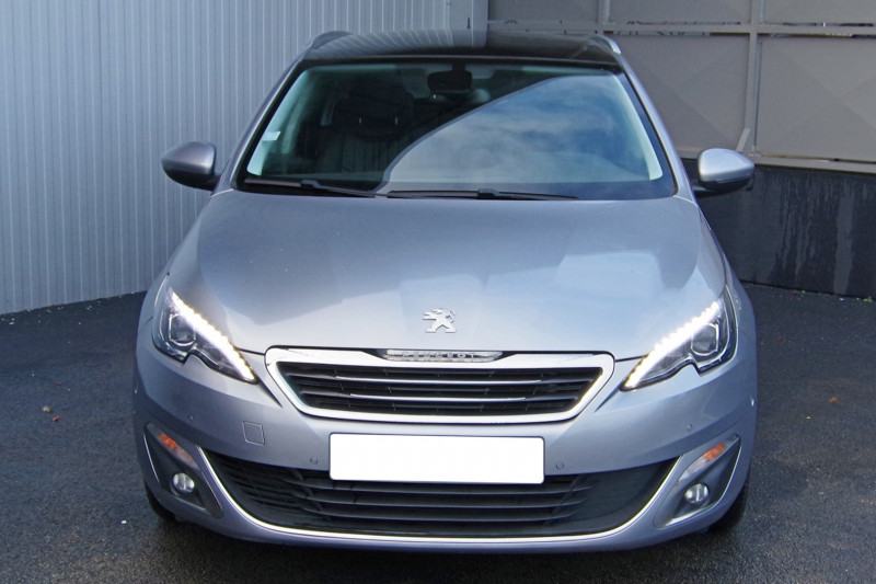 Photo 16 de l'offre de PEUGEOT 308 SW 1.6 BLUEHDI 115CH ALLURE S&S à 11300€ chez ACCEL' AUTO