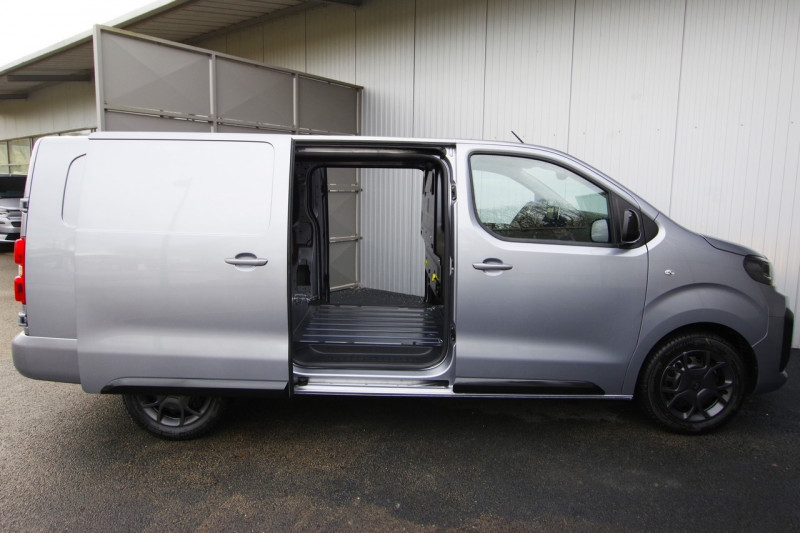 Photo 18 de l'offre de CITROEN JUMPY FG XL 2.0 BLUEHDI 180CH S&S EAT8 à 34800€ chez ACCEL' AUTO