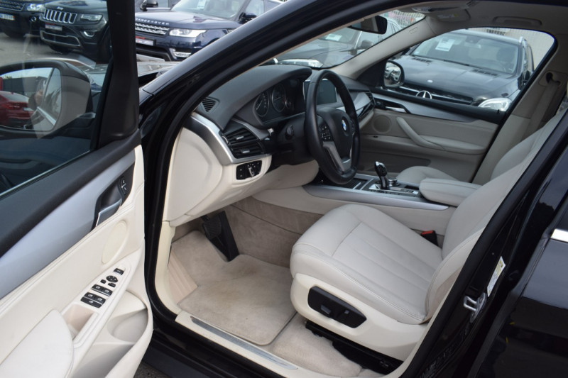 Photo 8 de l'offre de BMW X5 (F15) XDRIVE30DA 258CH XLINE à 29900€ chez Univers Motors